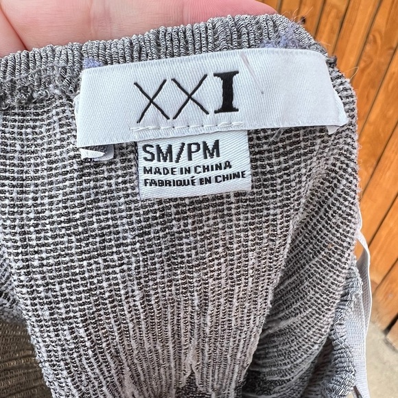 Vintage forever 21 smocked mini dress - Picture 3 of 3